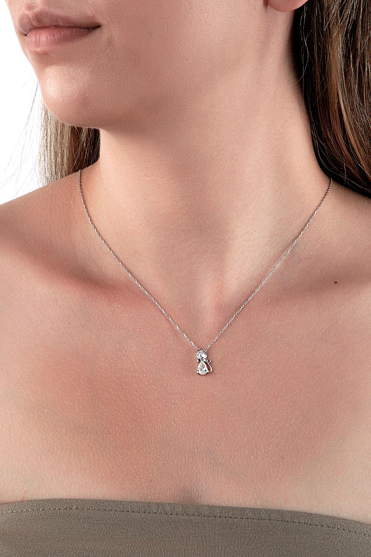 925 Ayar Gümüş Kedi Motifli Taşlı Kolye