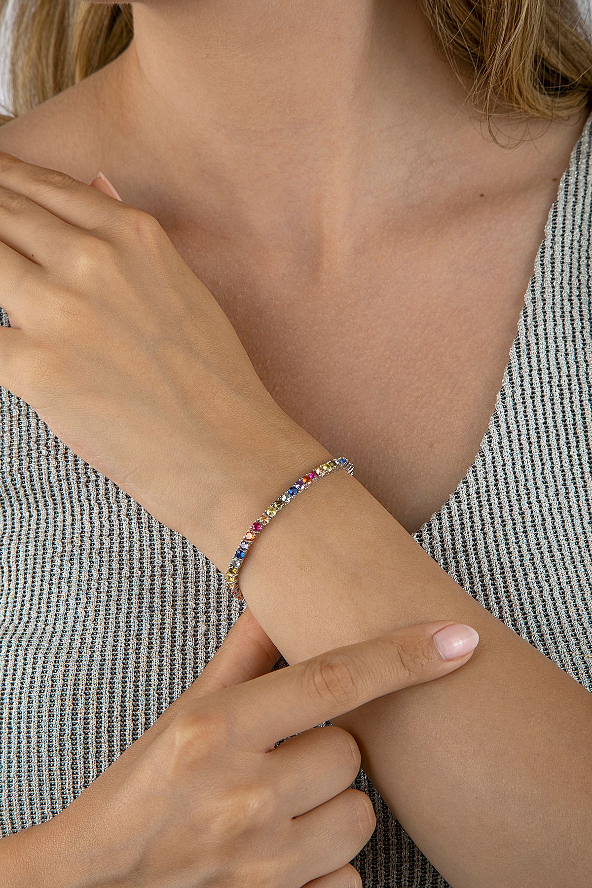 925 Ayar Gümüş 3mm Renkli Taşlı Suyolu Bileklik